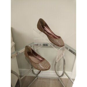 Faded Glory Women's Tan Silver Flats Size 6